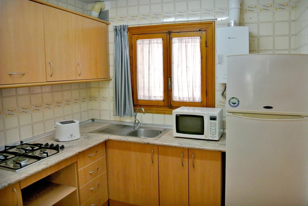 Apartamentos Venecia Roquetas de Mar Room photo