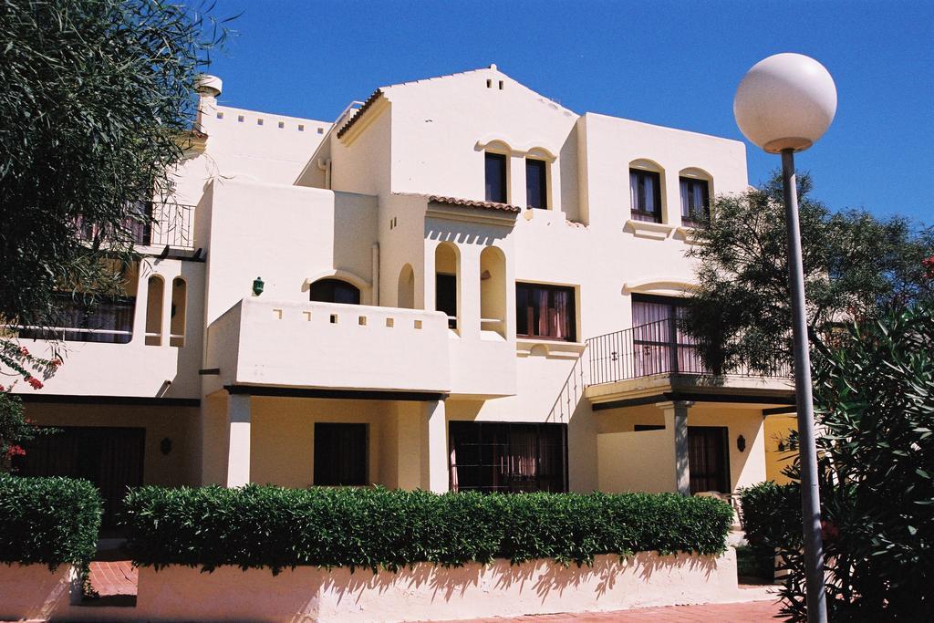 Apartamentos Venecia Roquetas de Mar Exterior photo