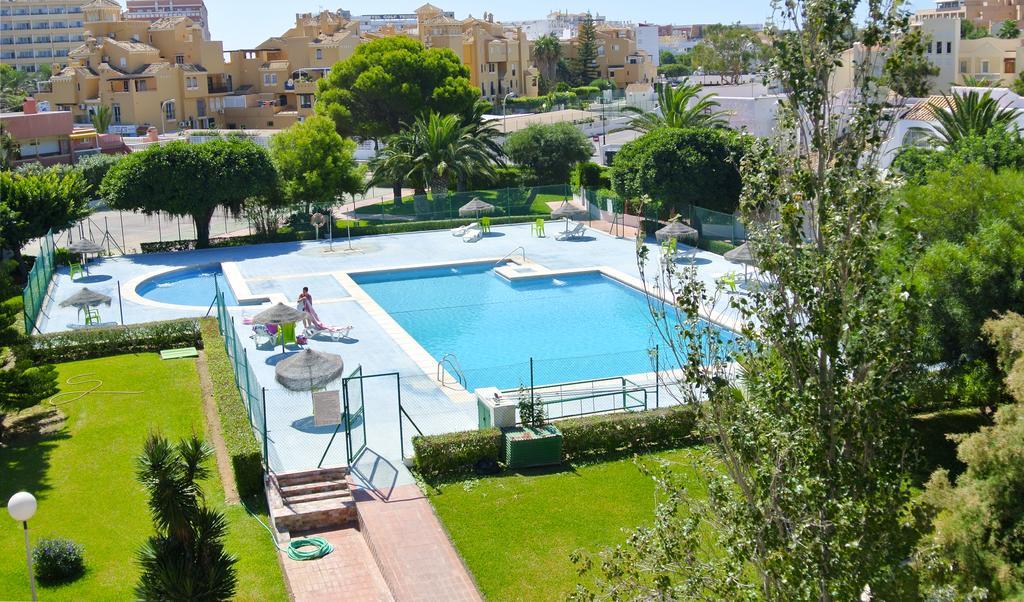Apartamentos Venecia Roquetas de Mar Exterior photo